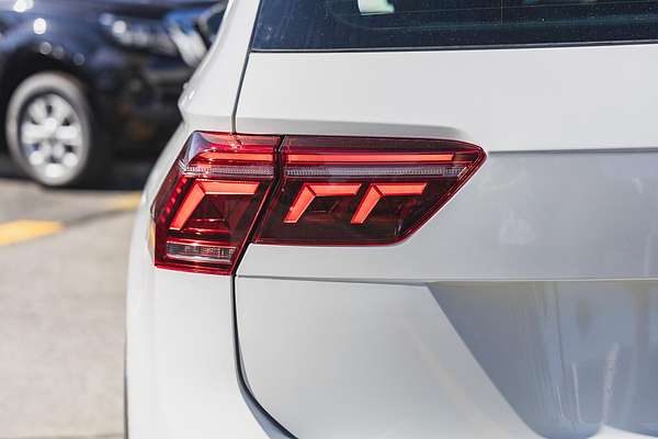 2022 Volkswagen Tiguan 162TSI R-Line 5N