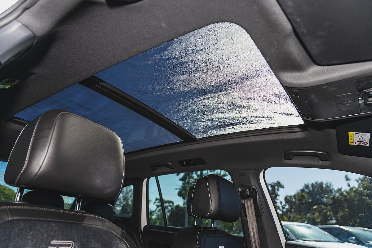 2022 Volkswagen Tiguan 162TSI R-Line 5N