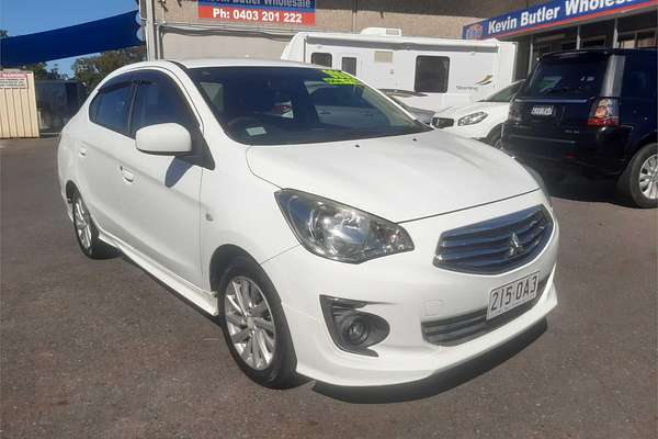 2015 Mitsubishi Mirage ES LA