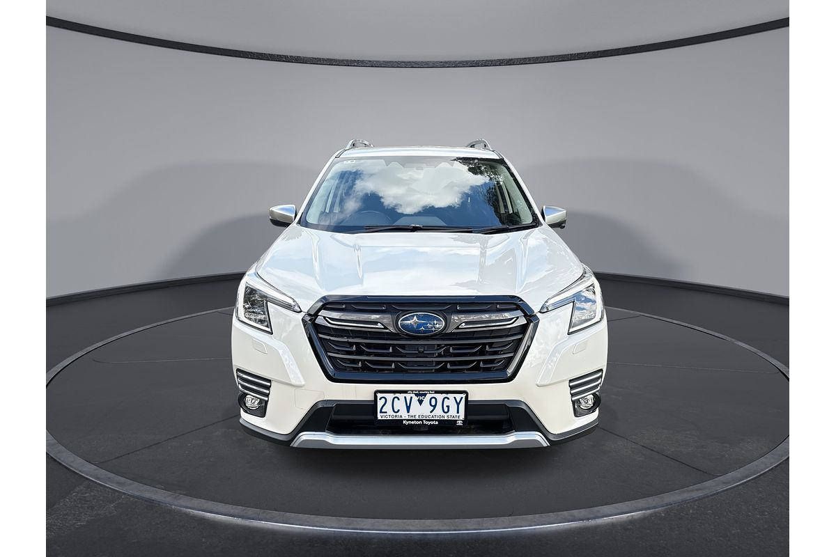 2023 Subaru Forester Hybrid L S5