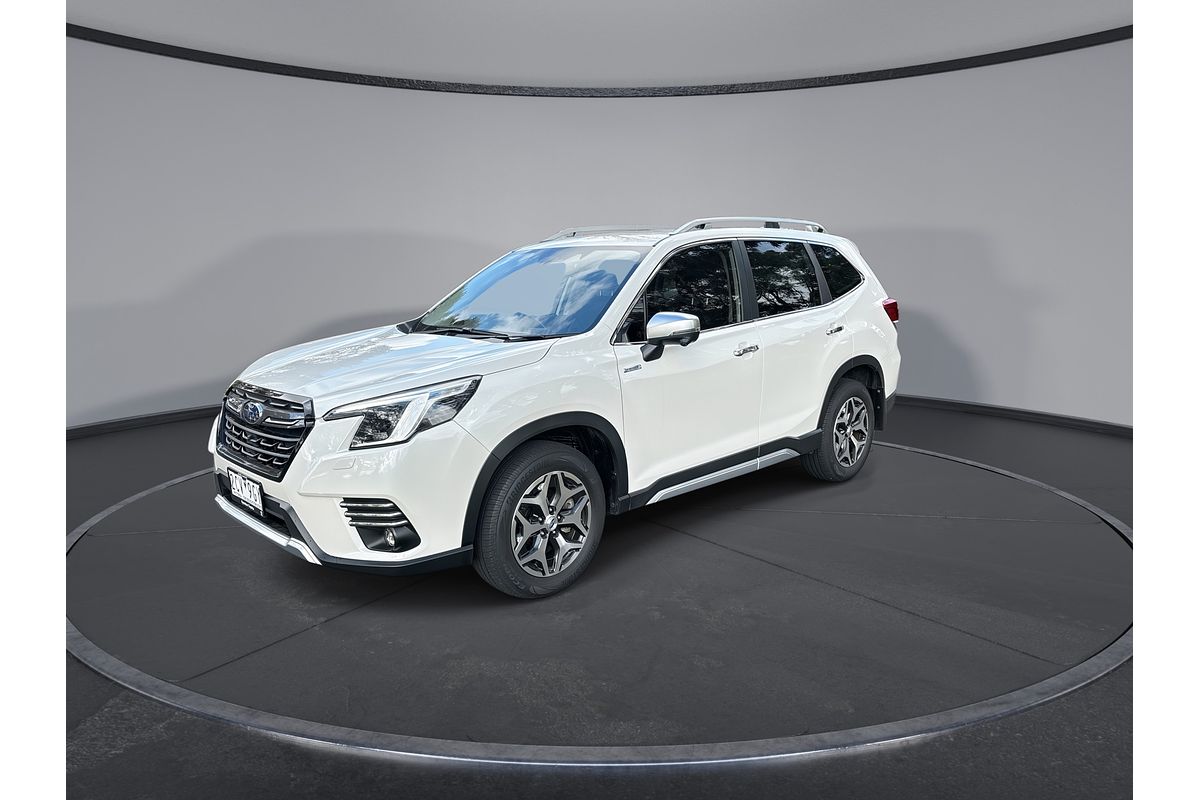 2023 Subaru Forester Hybrid L S5