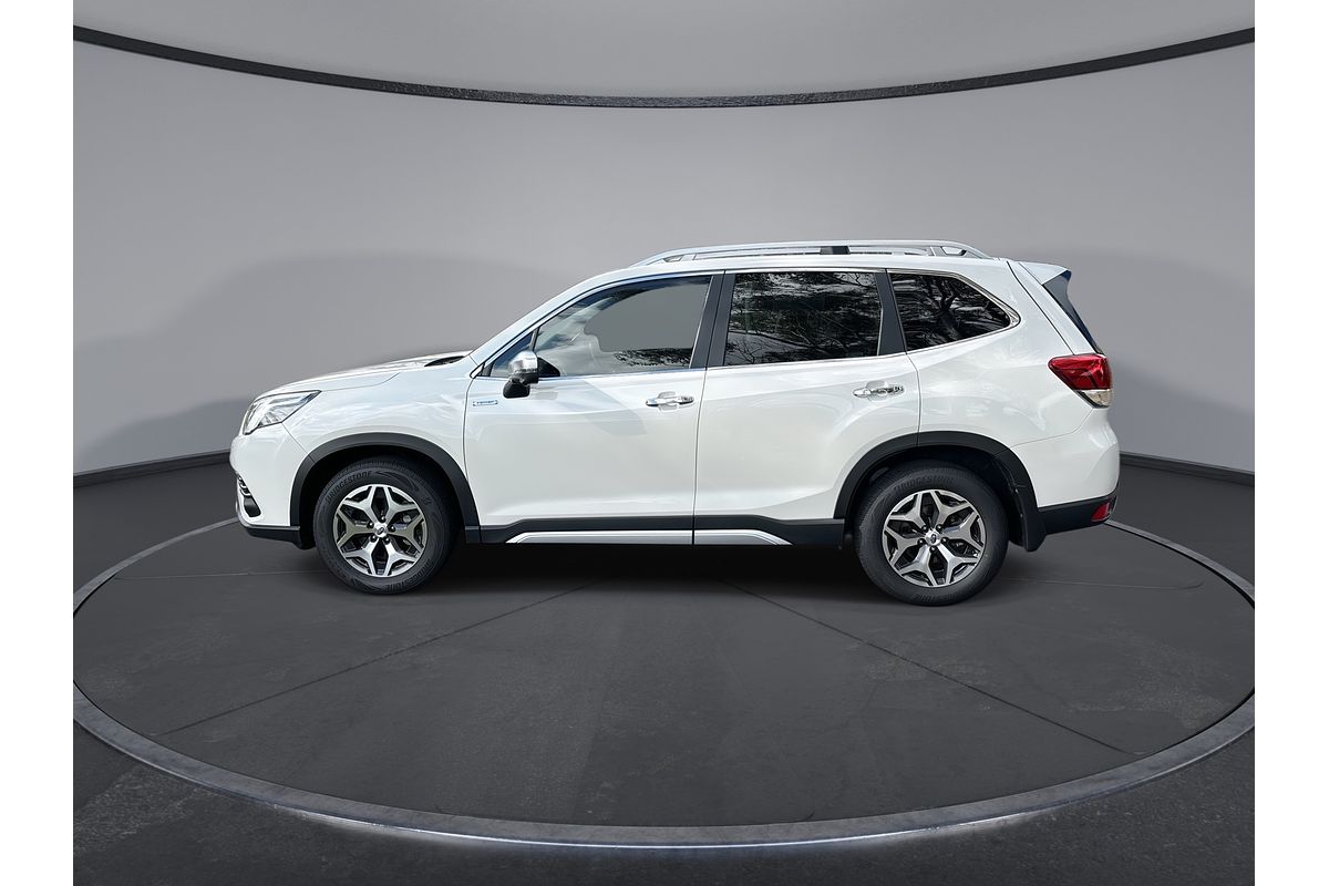 2023 Subaru Forester Hybrid L S5