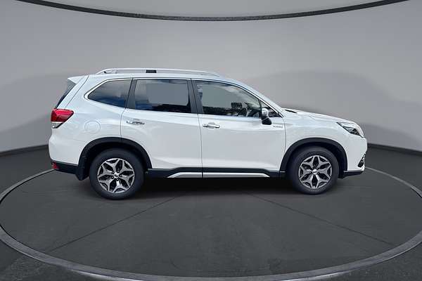 2023 Subaru Forester Hybrid L S5