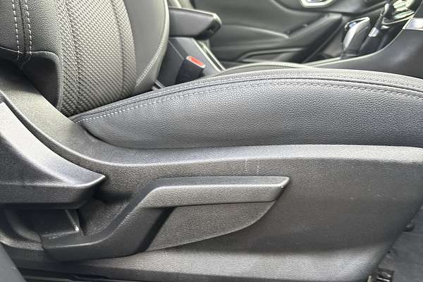 2023 Subaru Forester Hybrid L S5