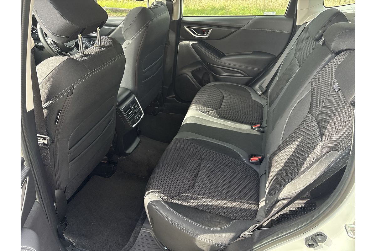 2023 Subaru Forester Hybrid L S5