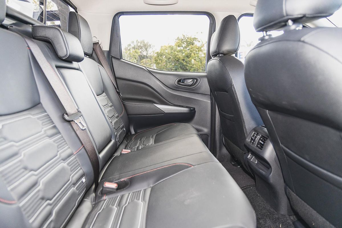 2025 Nissan Navara PRO-4X Warrior D23 4X4