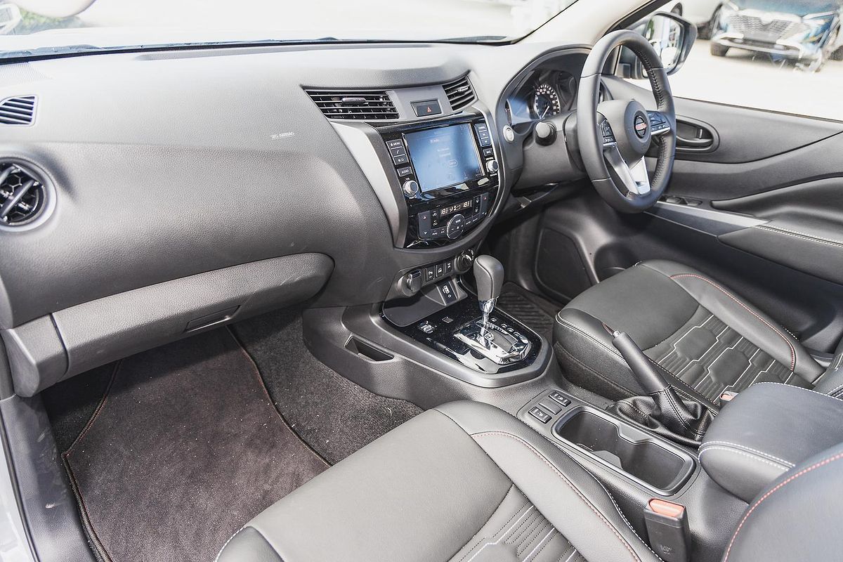2025 Nissan Navara PRO-4X Warrior D23 4X4
