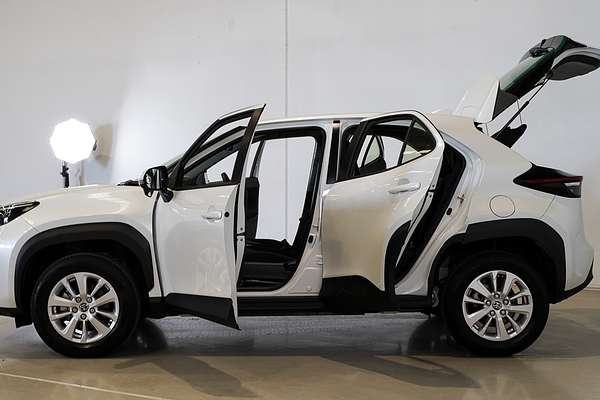 2023 Toyota Yaris Cross GX MXPB10R