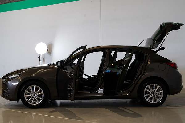 2016 Mazda 3 Neo BN Series