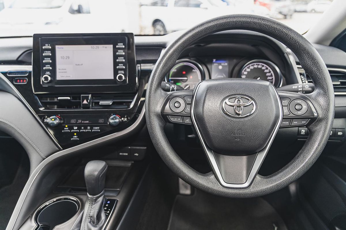 2024 Toyota Camry Ascent AXVH70R