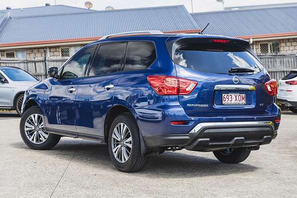 2017 Nissan Pathfinder ST R52 Series II