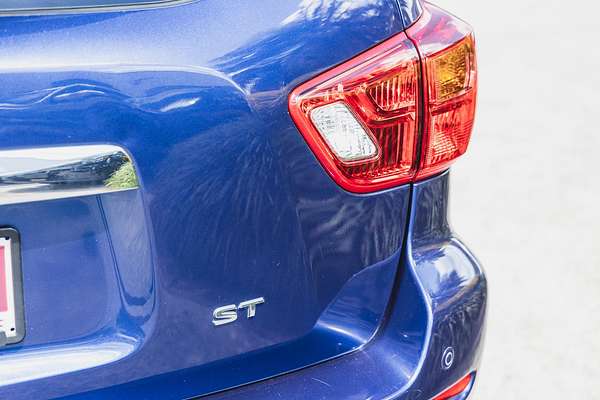 2017 Nissan Pathfinder ST R52 Series II