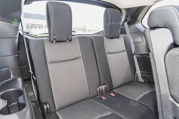 2017 Nissan Pathfinder ST R52 Series II