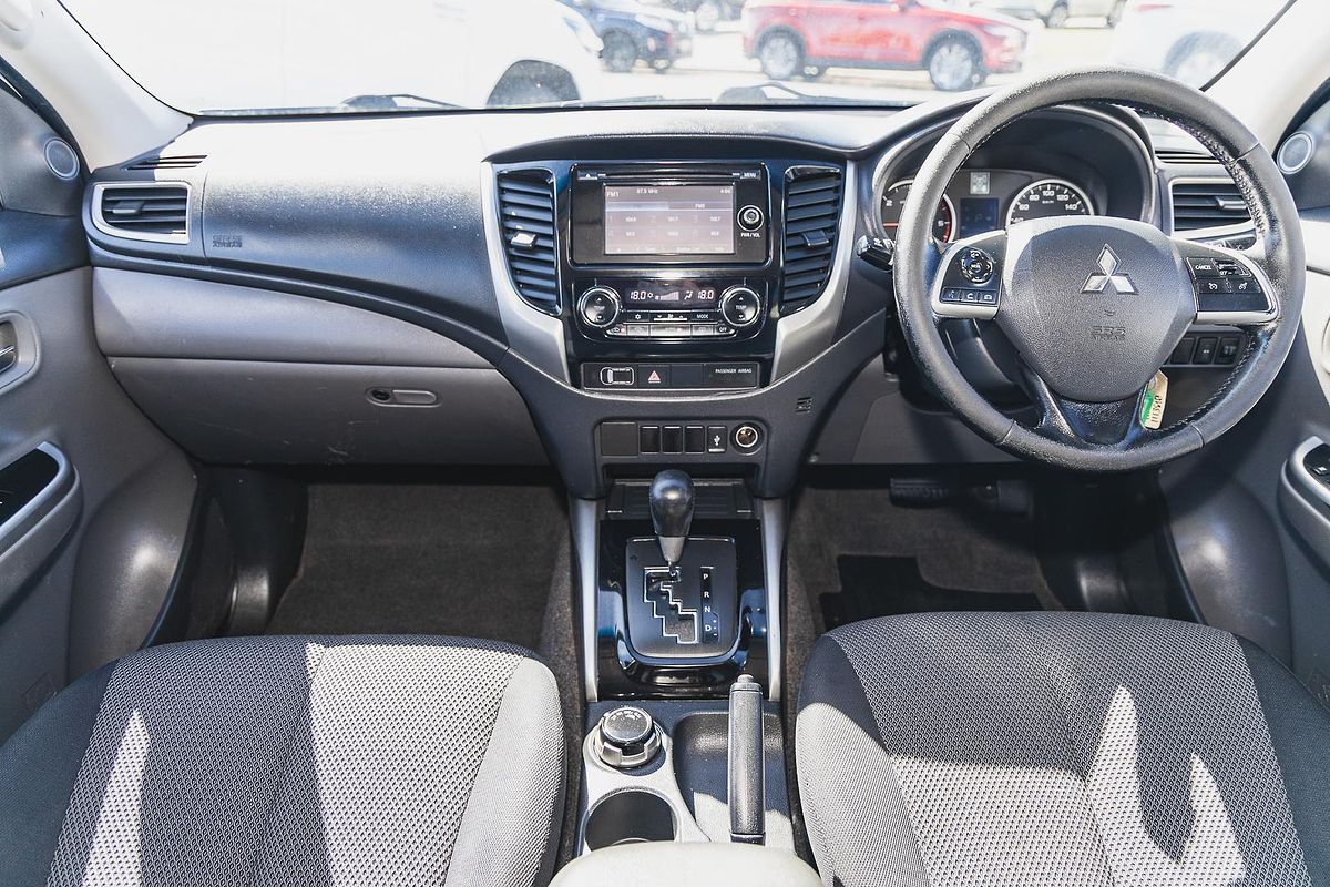 2015 Mitsubishi Triton GLS MQ 4X4