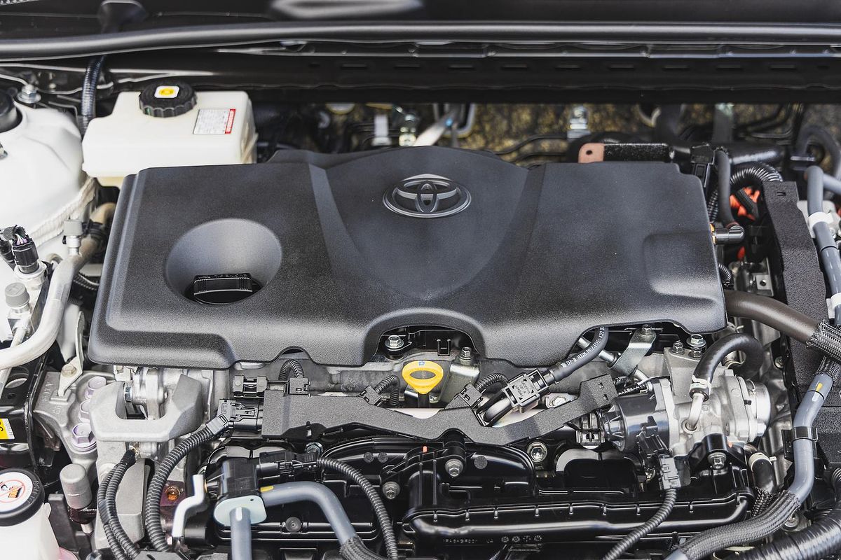 2024 Toyota Camry Ascent AXVH70R