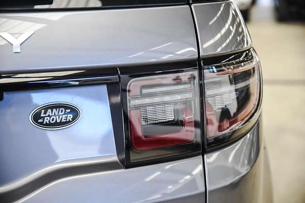2020 Land Rover Discovery Sport P200 S L550