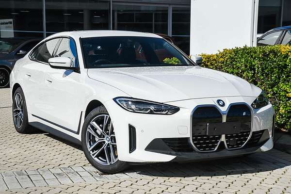 2024 BMW i4 eDrive35 G26