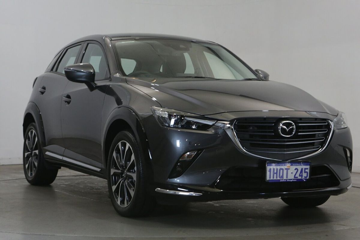 2022 Mazda CX-3 sTouring DK