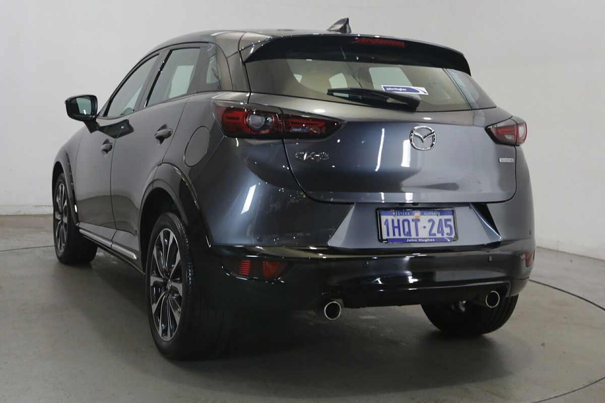 2022 Mazda CX-3 sTouring DK