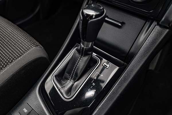 2015 Toyota Corolla Ascent Sport ZRE182R