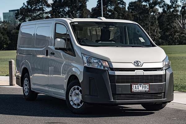 2024 Toyota Hiace GDH300R LWB