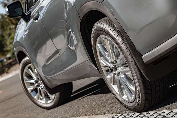2024 Toyota Kluger Grande AXUH78R