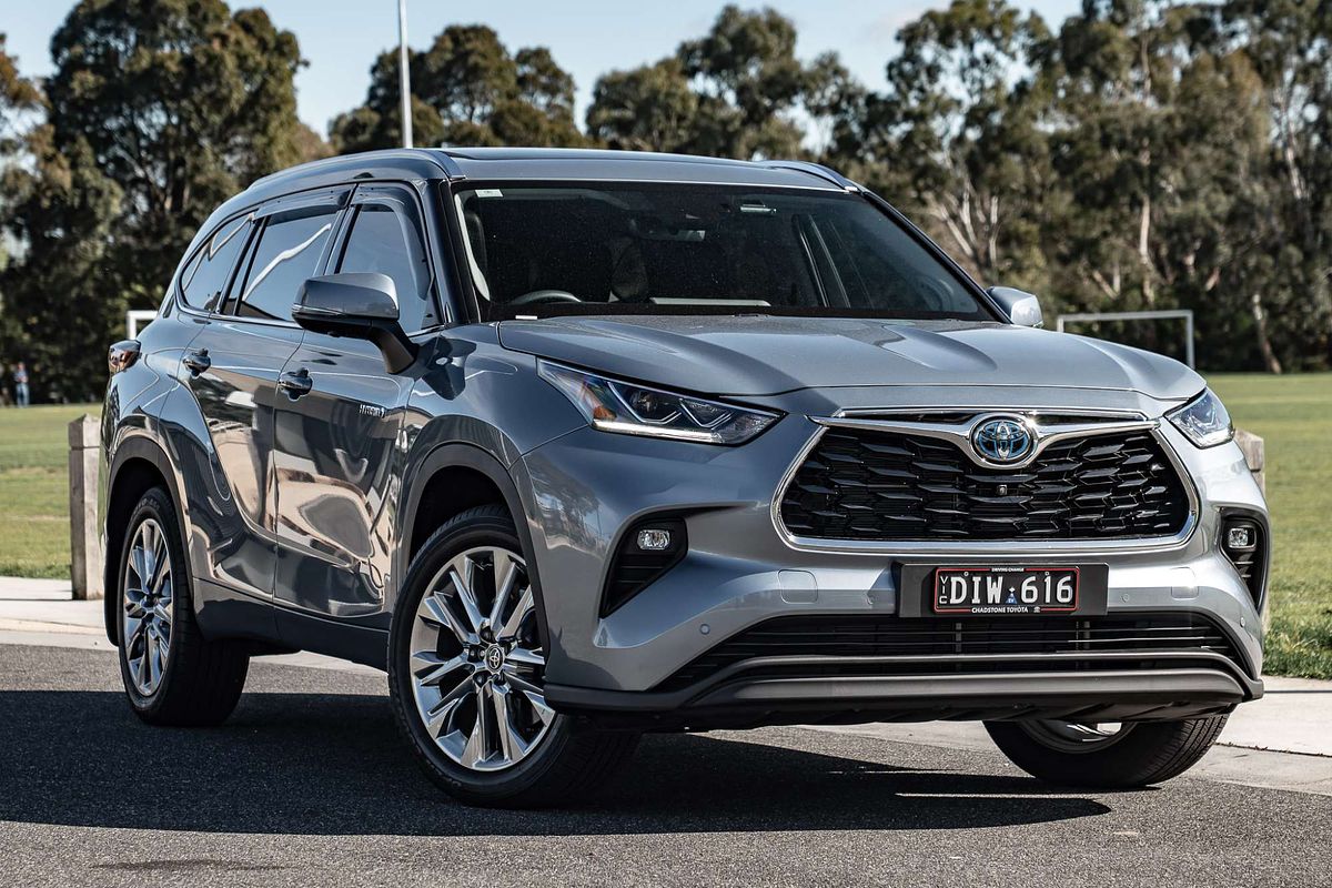 2024 Toyota Kluger Grande AXUH78R