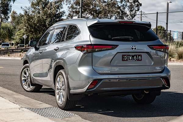 2024 Toyota Kluger Grande AXUH78R