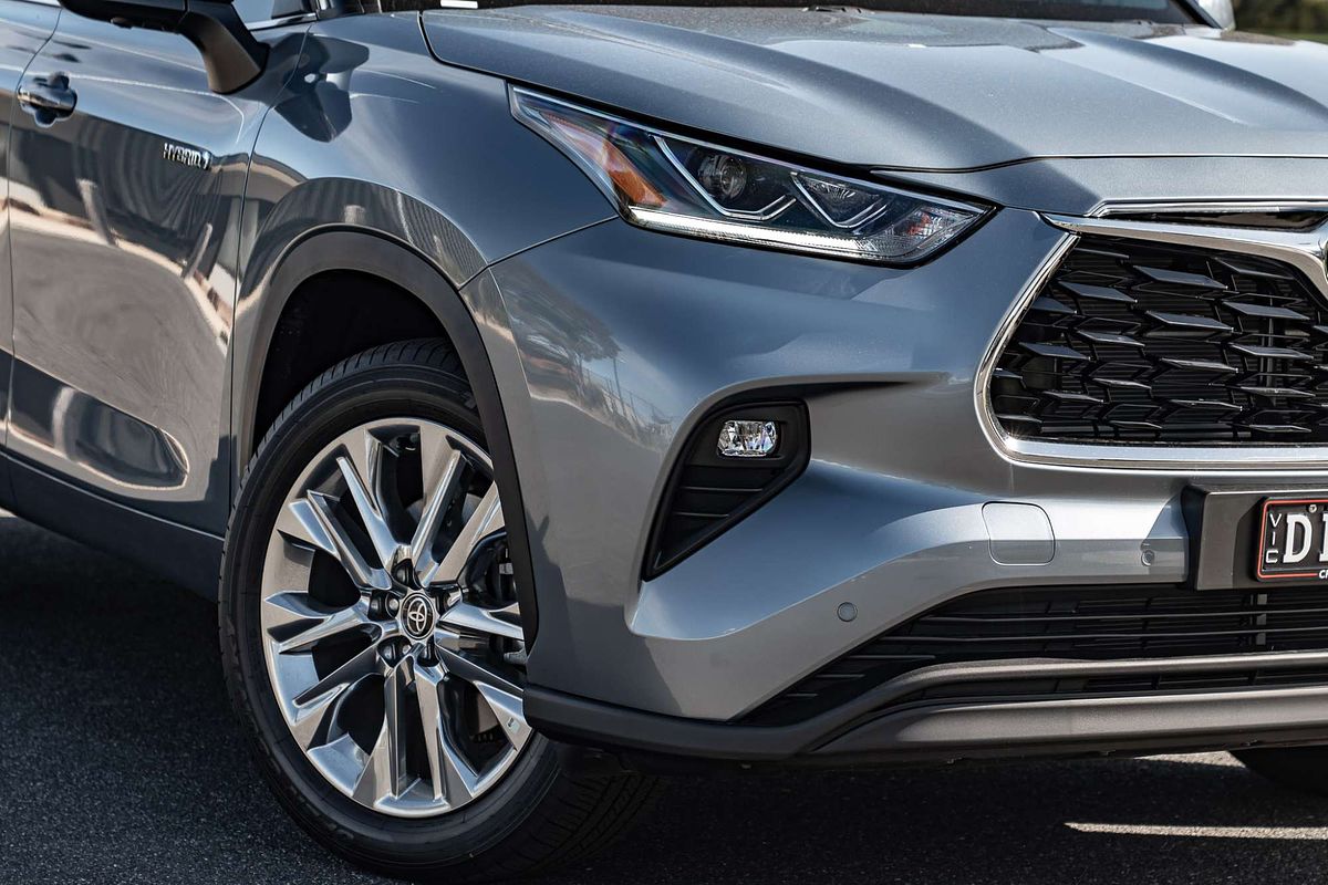 2024 Toyota Kluger Grande AXUH78R