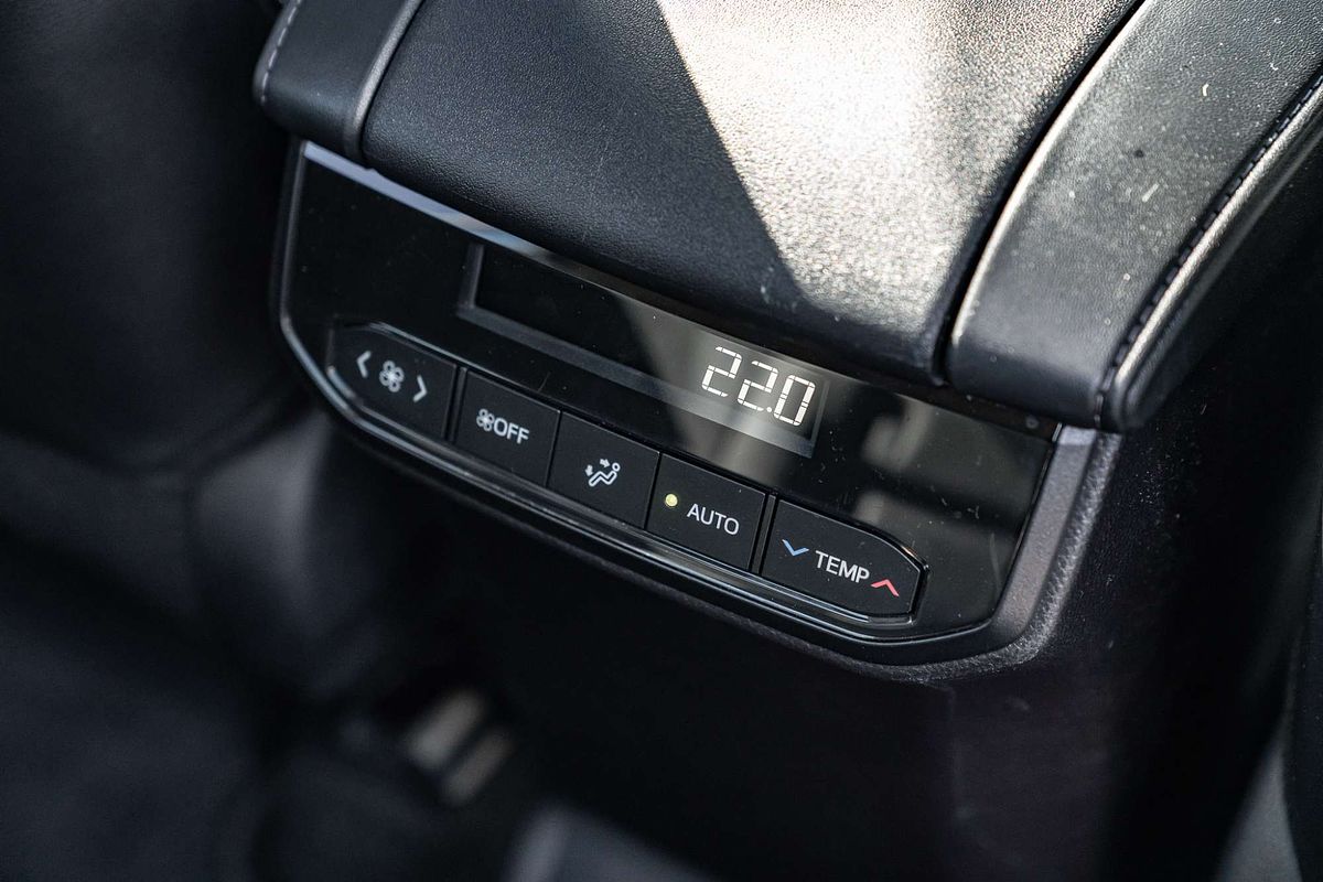 2024 Toyota Kluger Grande AXUH78R
