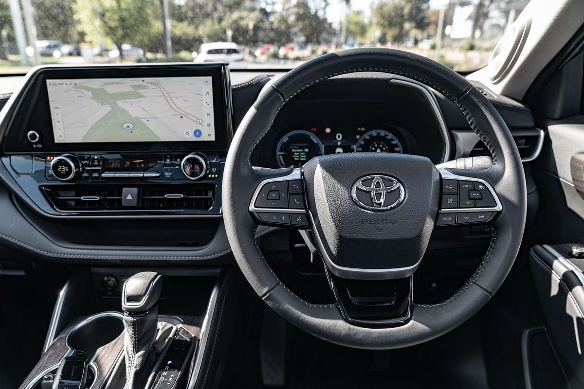 2024 Toyota Kluger Grande AXUH78R