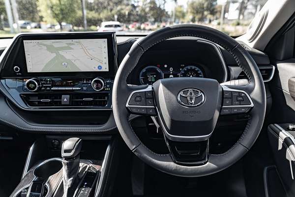 2024 Toyota Kluger Grande AXUH78R