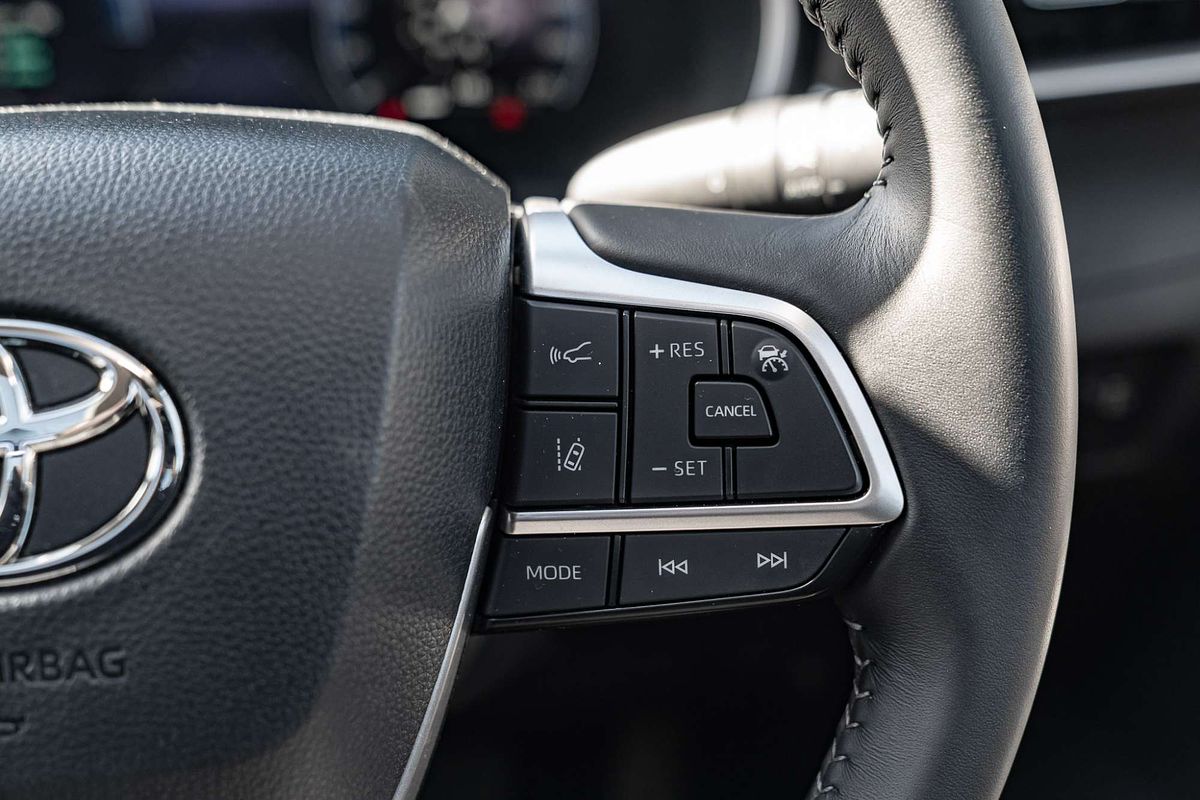 2024 Toyota Kluger Grande AXUH78R