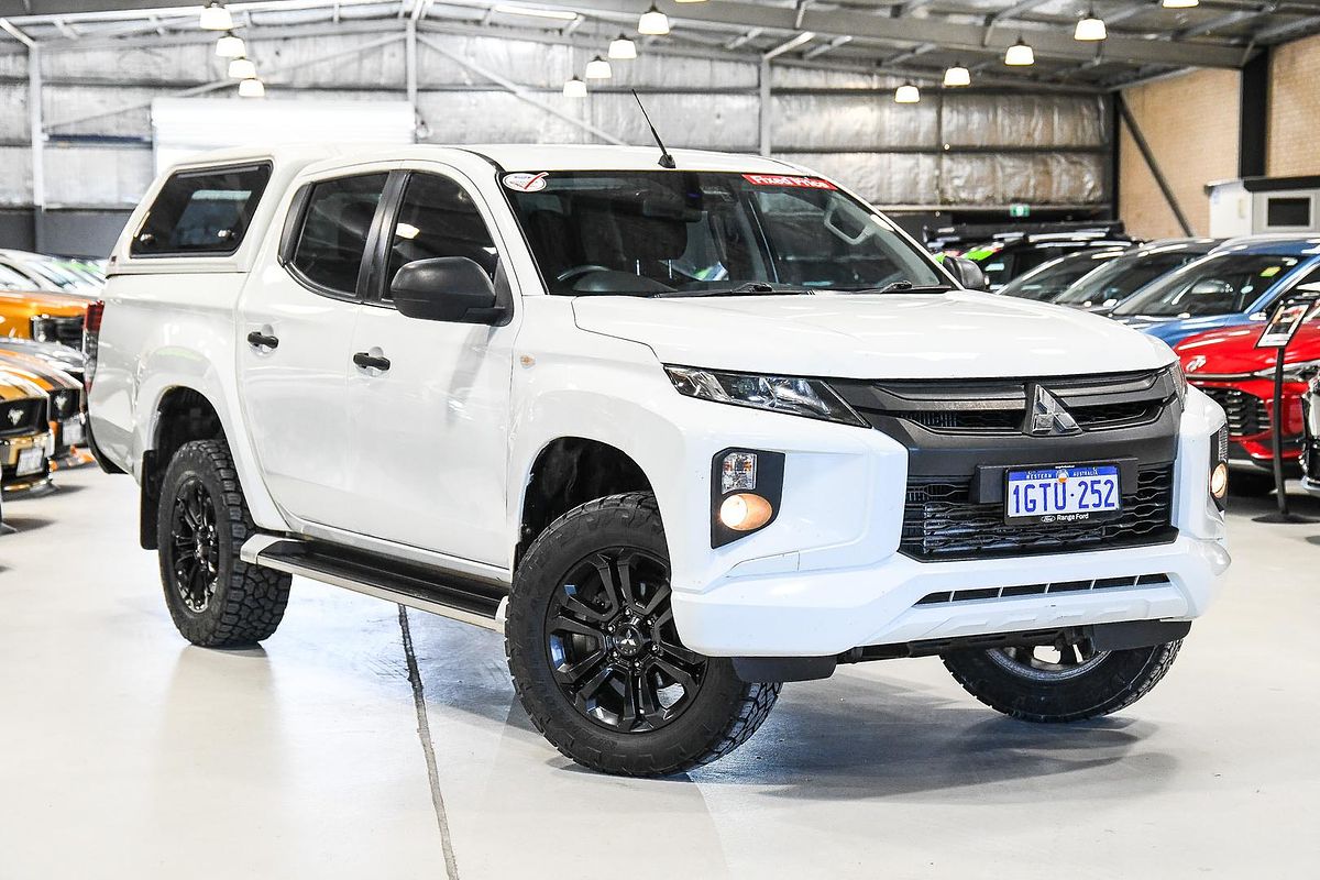2019 Mitsubishi Triton GLX+ MR 4X4