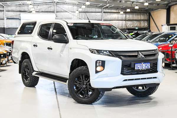 2019 Mitsubishi Triton GLX+ MR 4X4