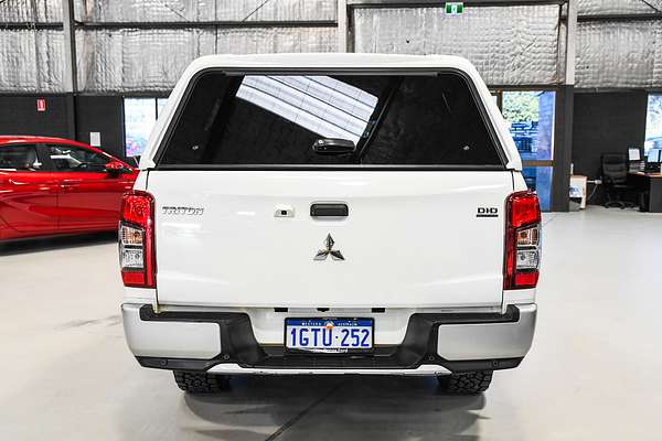 2019 Mitsubishi Triton GLX+ MR 4X4
