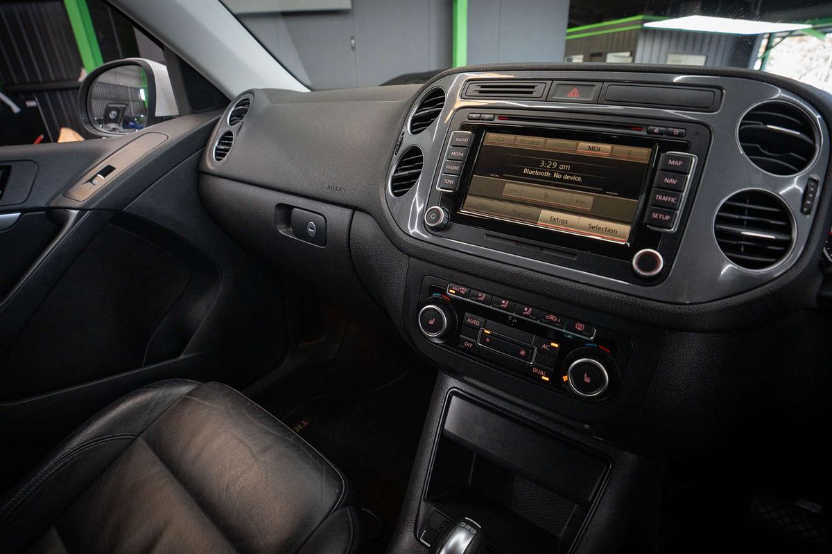 2011 Volkswagen Tiguan 155TSI 5N