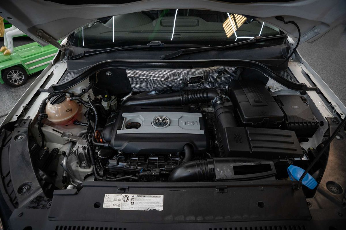 2011 Volkswagen Tiguan 155TSI 5N