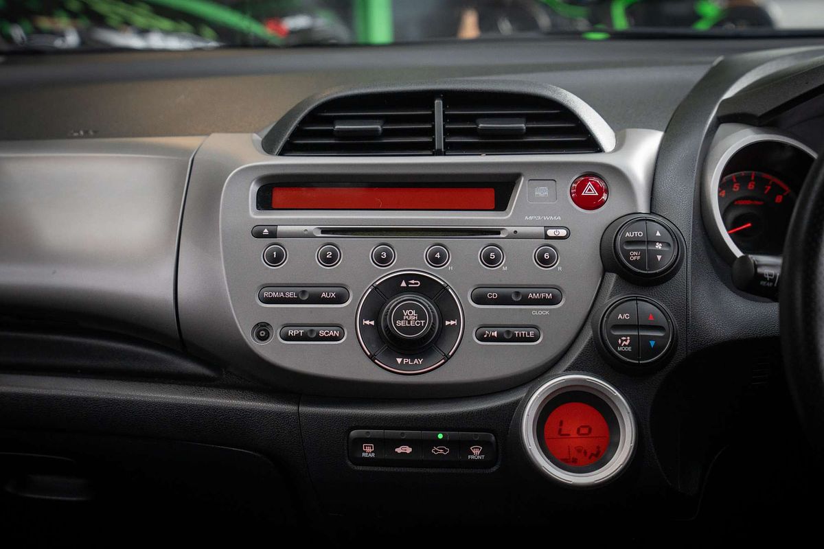 2012 Honda Jazz Vibe GE