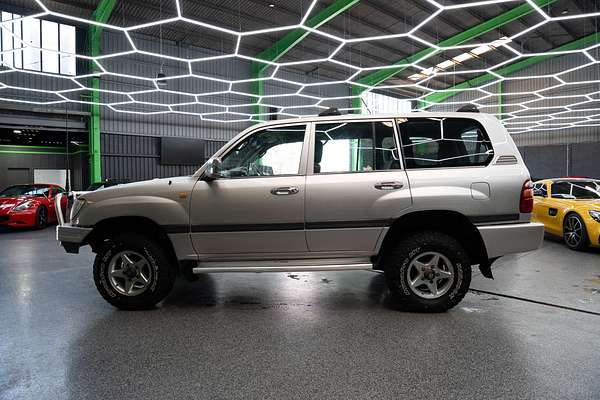 2001 Toyota Landcruiser GXL HZJ105R