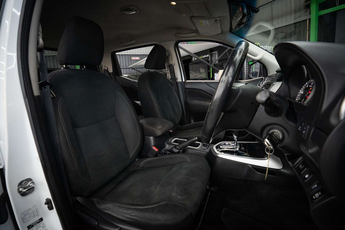 2017 Nissan Navara ST D23 Series 2 4X4