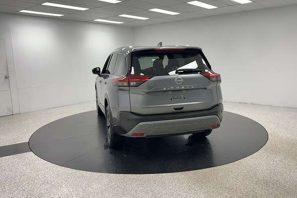 2024 Nissan X-TRAIL ST-L T33