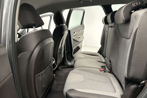 2020 Hyundai Santa Fe Active TM.2