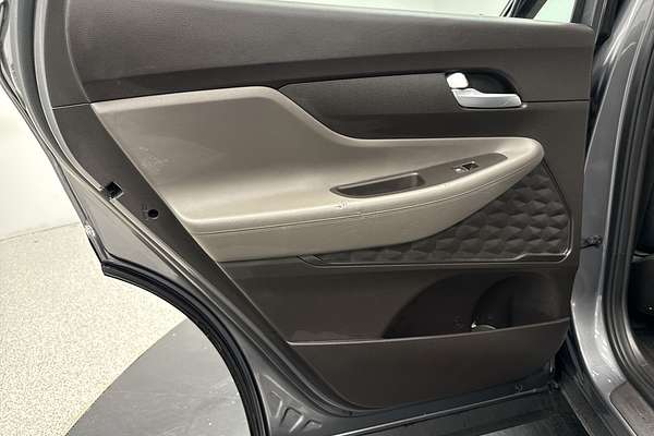2020 Hyundai Santa Fe Active TM.2