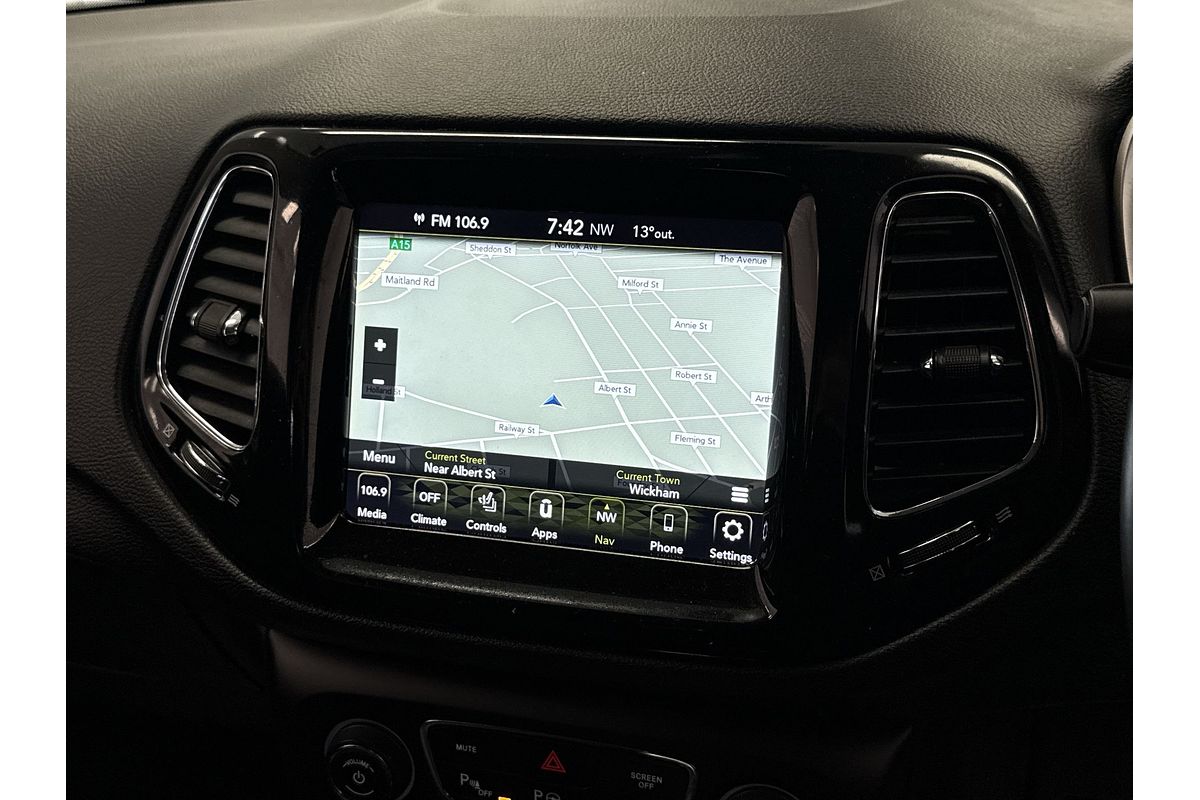 2020 Jeep Compass Limited M6