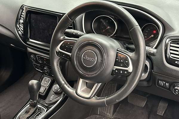 2020 Jeep Compass Limited M6