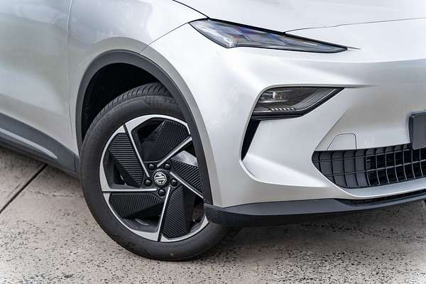 2025 MG MGS5 EV Essence 62 ZS3EM