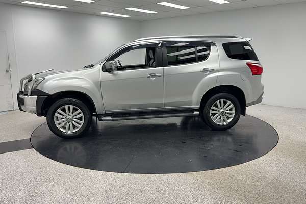 2018 Isuzu MU-X LS-T
