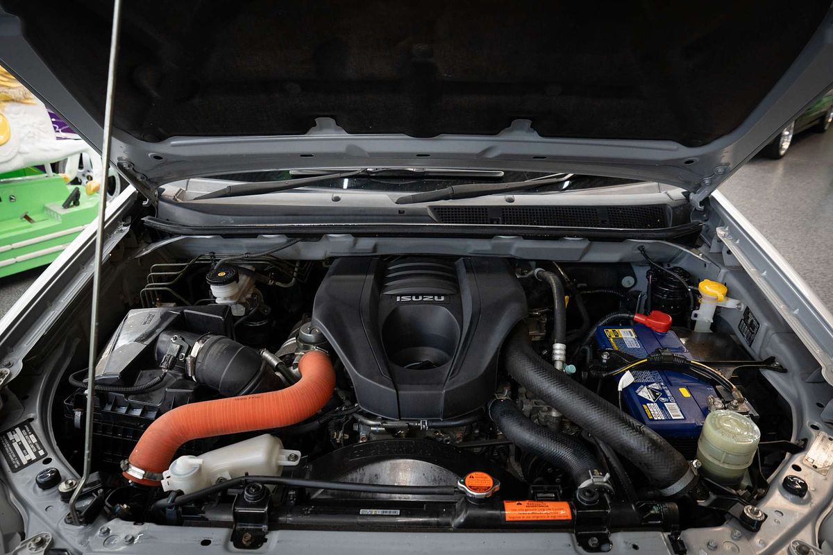 2017 Isuzu D-MAX SX Rear Wheel Drive