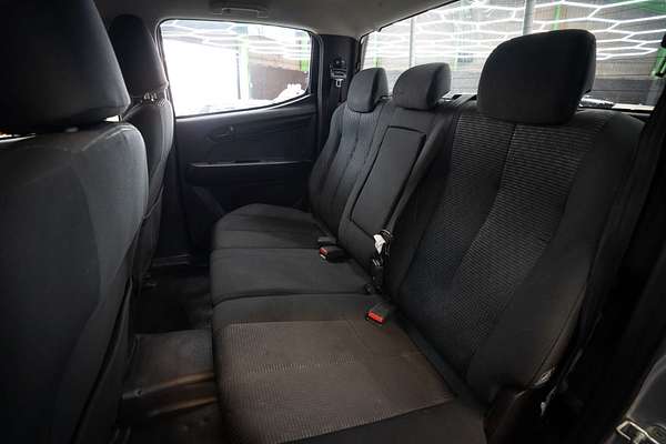 2017 Isuzu D-MAX SX Rear Wheel Drive